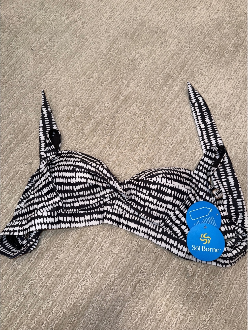 Soi Born Black and White Pattern Bikini Set